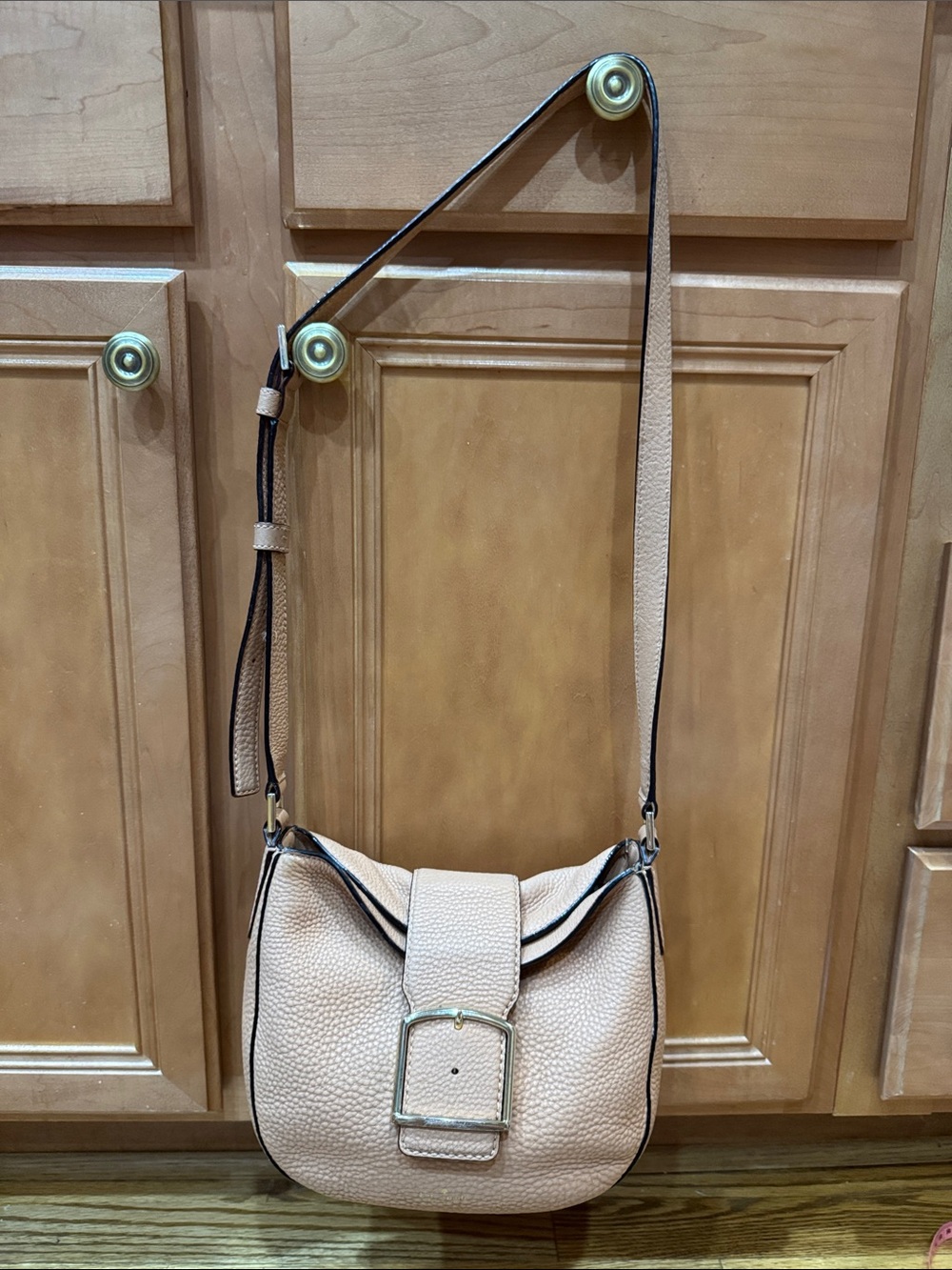 kate spade Pebbled Leather Crossbody in Light Pink with Magnetic Closure